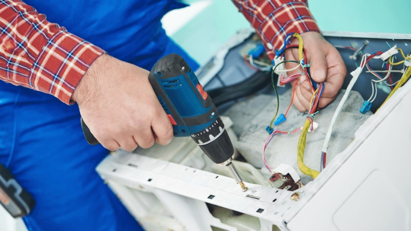 Pursaklar Westinghouse Westinghouse çamaşır makinesi kart tamiri – Su almama arızası orijinal parça ile giderildi. - Teknik servis örneği